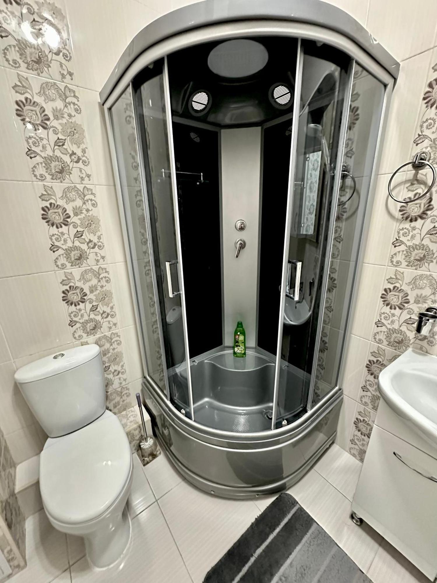 Майлина 10 Аэропорт Apartamento Turksib Exterior foto