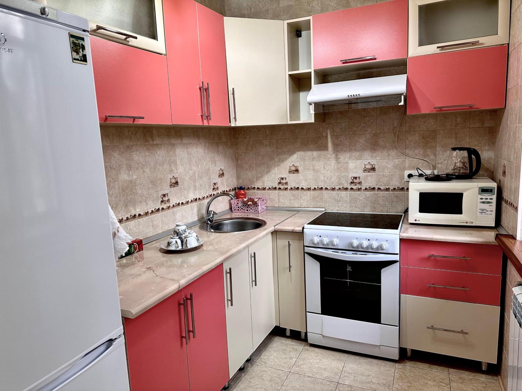 Майлина 10 Аэропорт Apartamento Turksib Exterior foto