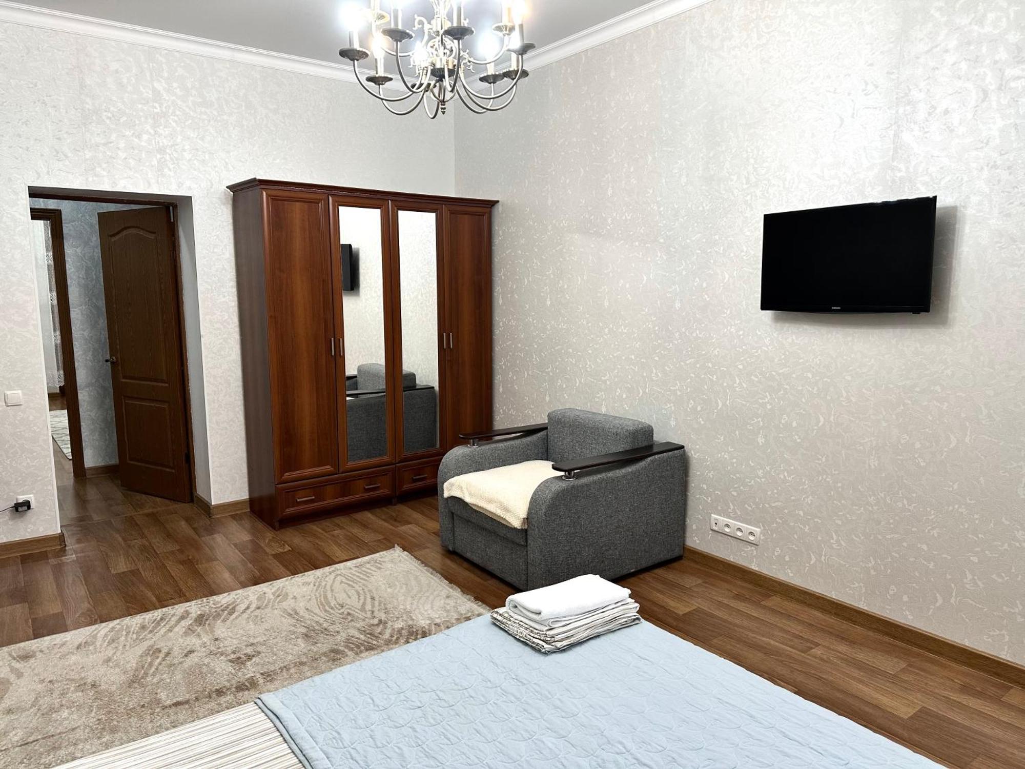 Майлина 10 Аэропорт Apartamento Turksib Exterior foto